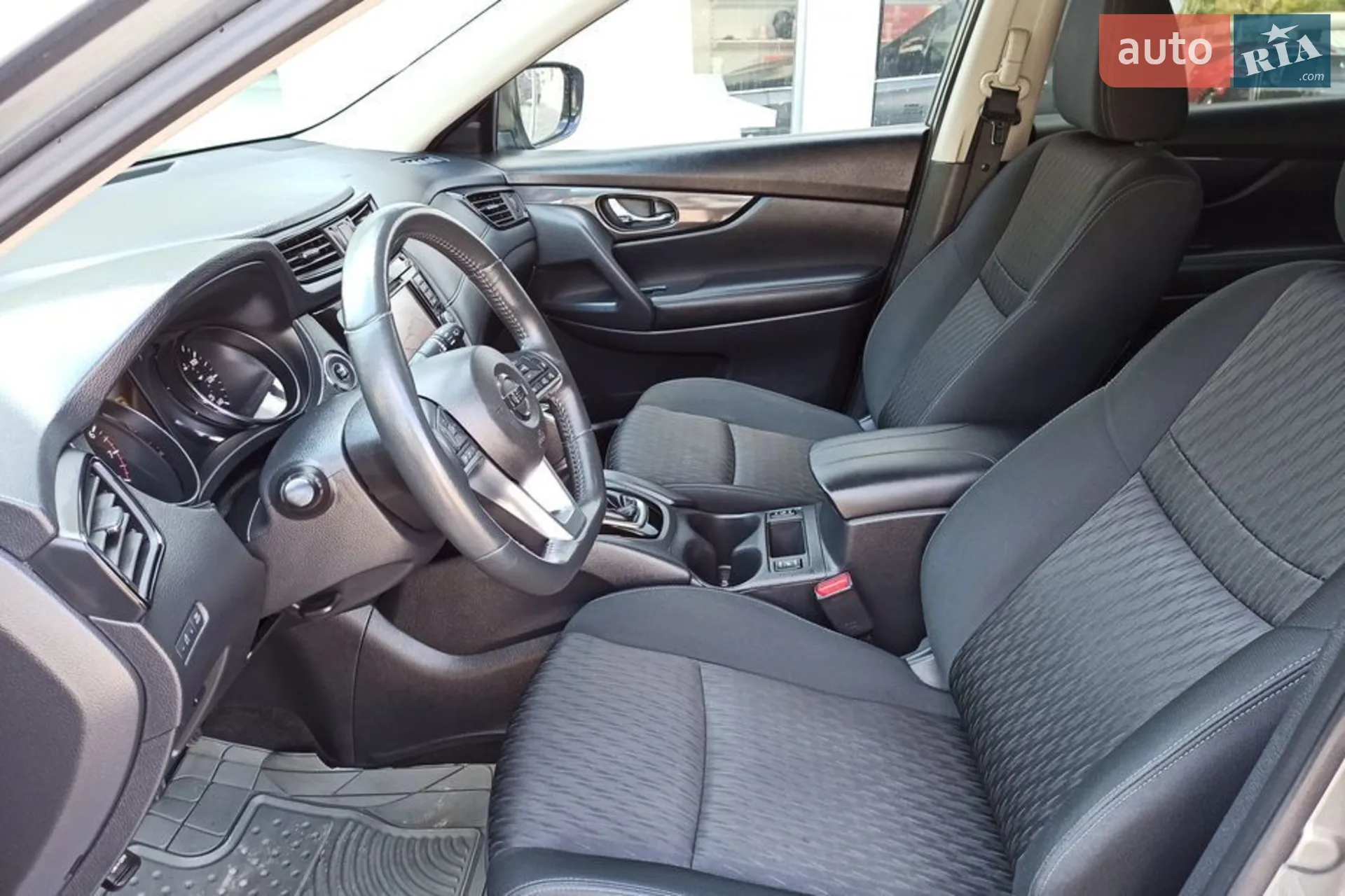 2017 Nissan Rogue - мініатюра 10