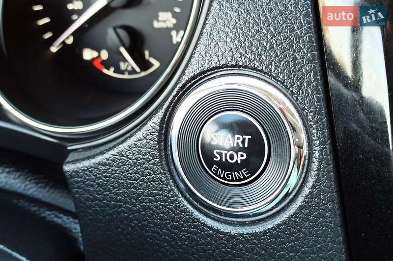 Внедорожник / Кроссовер Nissan Rogue 2017 в Днепре фото 21 Внедорожник / Кроссовер Nissan Rogue 2017 в Днепре