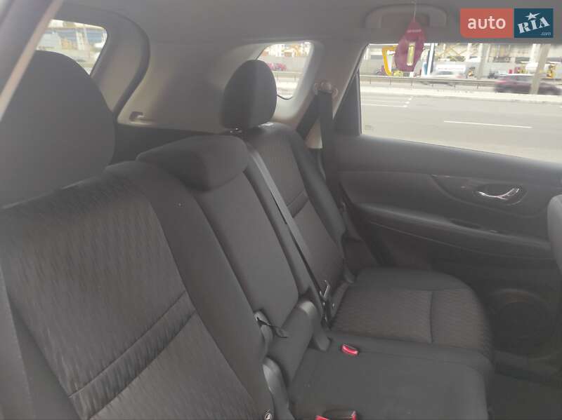 Внедорожник / Кроссовер Nissan Rogue 2018 в Киеве фото 15 Внедорожник / Кроссовер Nissan Rogue 2018 в Киеве