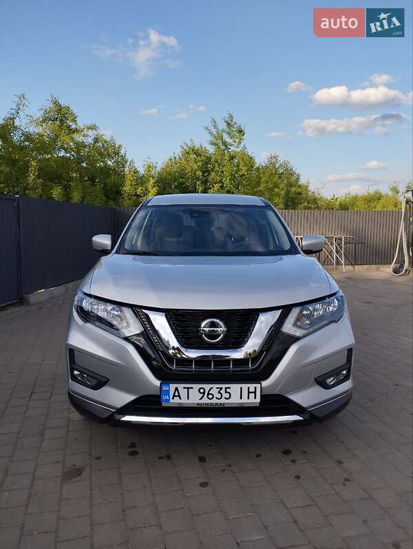 Позашляховик / Кросовер Nissan Rogue 2020 в Івано-Франківську