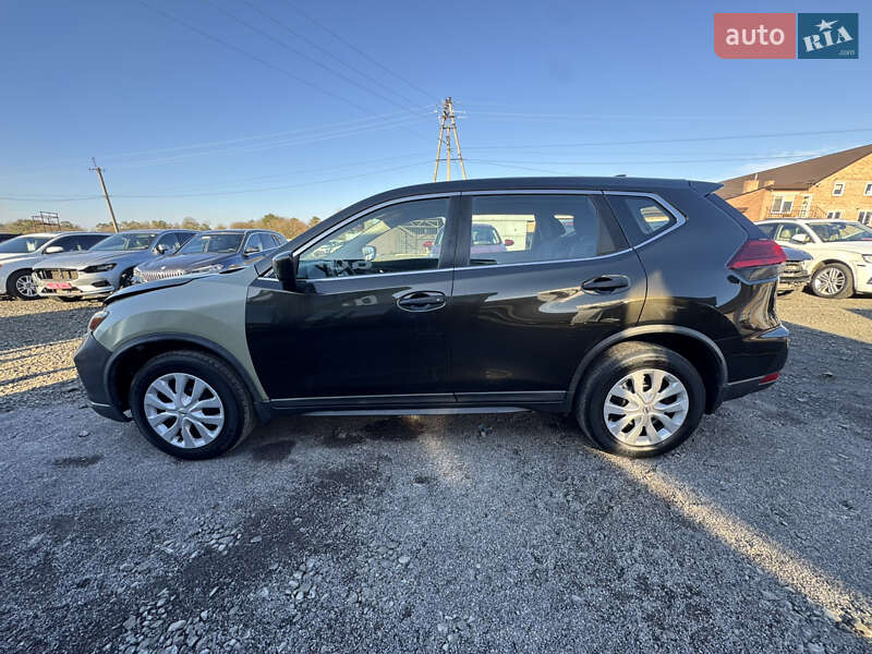 Позашляховик / Кросовер Nissan Rogue 2017 в Луцьку