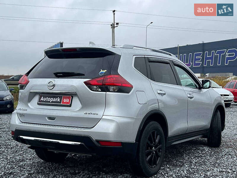 Внедорожник / Кроссовер Nissan Rogue 2017 в Львове