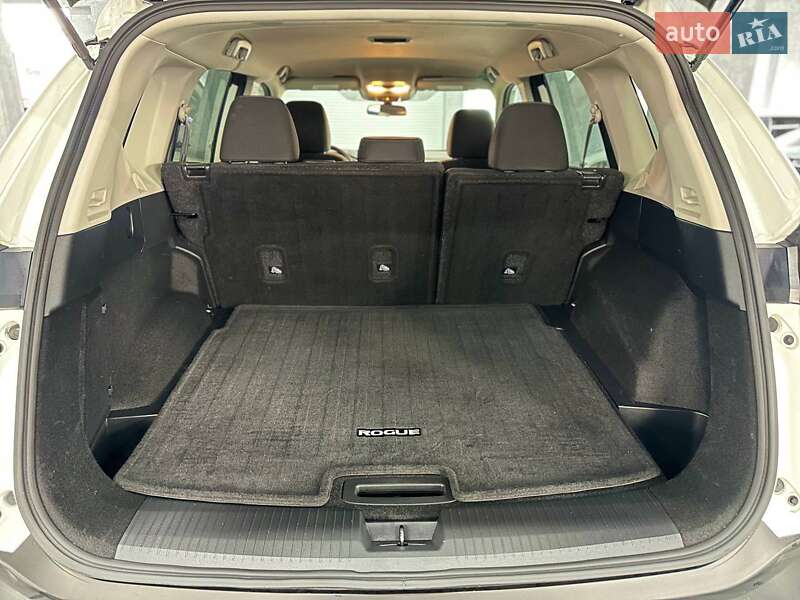 Внедорожник / Кроссовер Nissan Rogue 2023 в Каменском