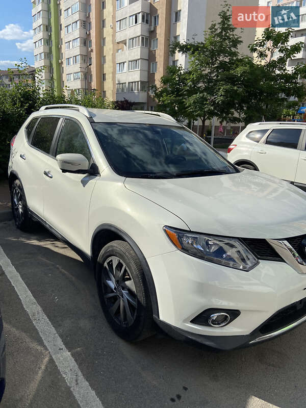 Внедорожник / Кроссовер Nissan Rogue 2014 в Вишневом фото 23 Внедорожник / Кроссовер Nissan Rogue 2014 в Вишневом