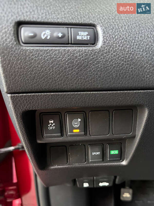 Внедорожник / Кроссовер Nissan Rogue 2016 в Днепре фото 28 Внедорожник / Кроссовер Nissan Rogue 2016 в Днепре