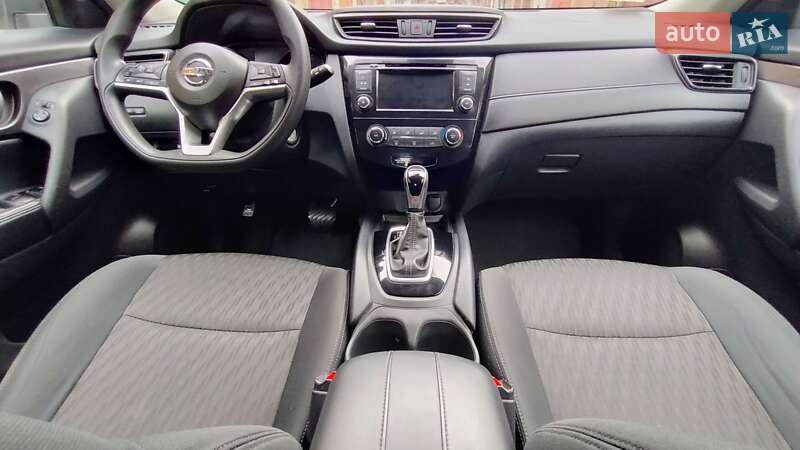 Внедорожник / Кроссовер Nissan Rogue 2019 в Ровно