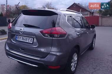 Позашляховик / Кросовер Nissan Rogue 2018 в Хмельницькому