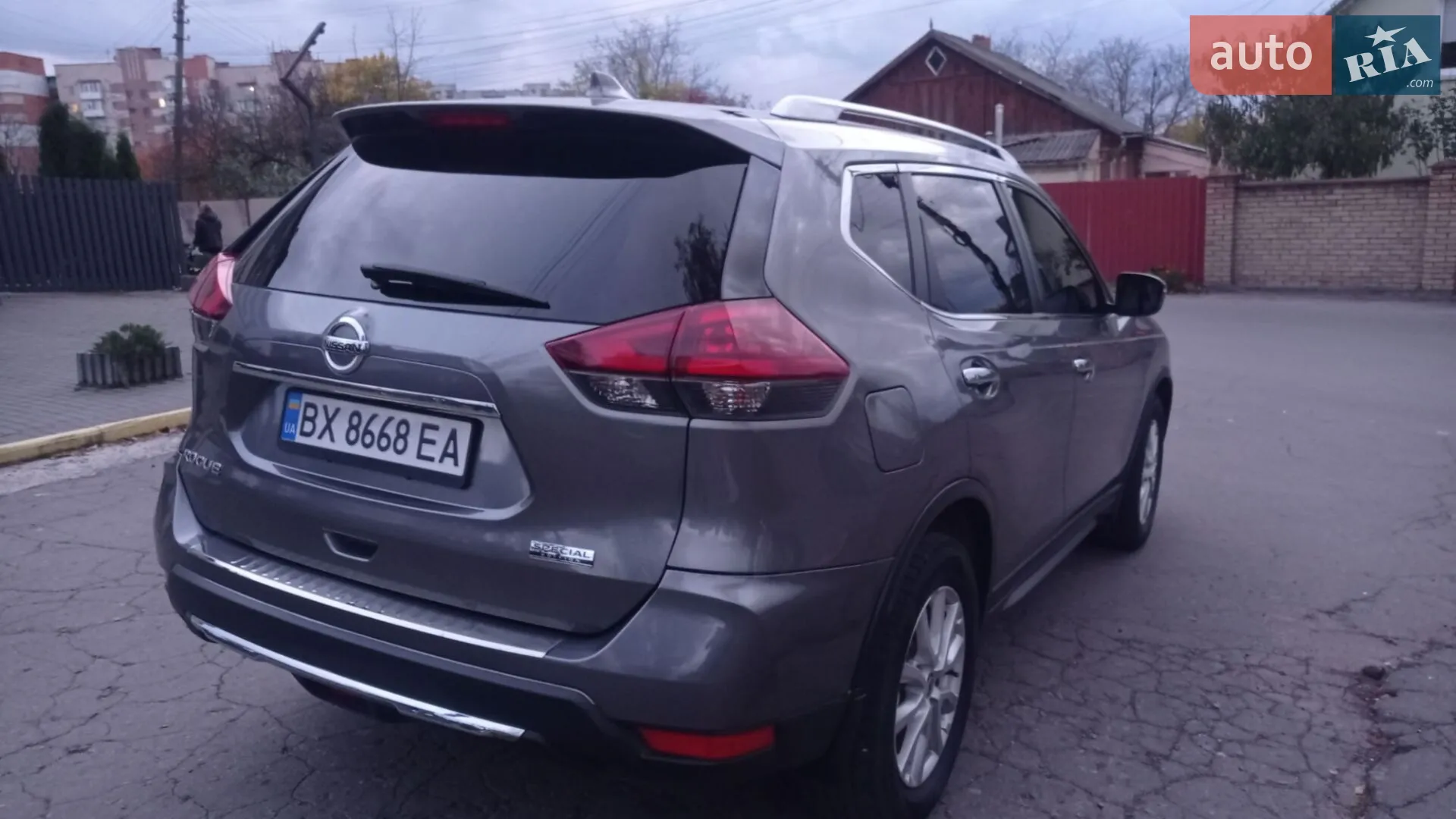 2018 Nissan Rogue - мініатюра 3