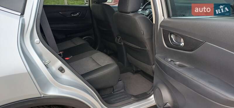 Внедорожник / Кроссовер Nissan Rogue 2018 в Кропивницком фото 9 Внедорожник / Кроссовер Nissan Rogue 2018 в Кропивницком