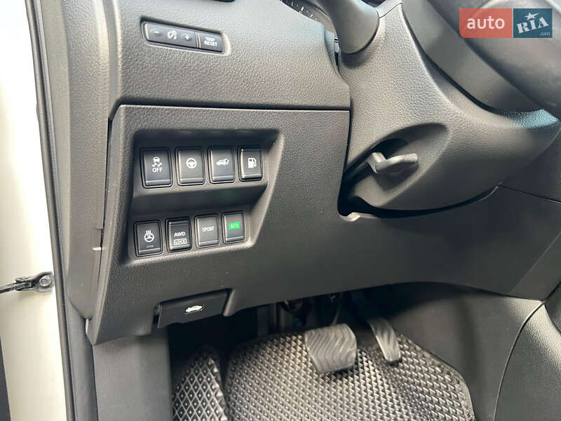 Внедорожник / Кроссовер Nissan Rogue 2019 в Глухове фото 10 Внедорожник / Кроссовер Nissan Rogue 2019 в Глухове