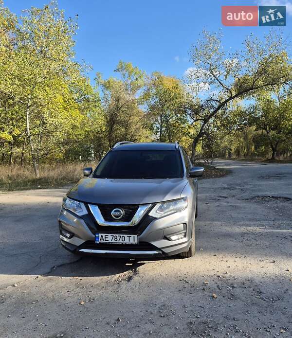 Внедорожник / Кроссовер Nissan Rogue 2018 в Днепре фото 2 Внедорожник / Кроссовер Nissan Rogue 2018 в Днепре