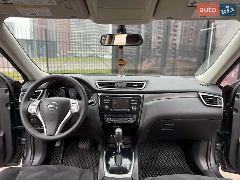 Внедорожник / Кроссовер Nissan Rogue 2014 в Киеве