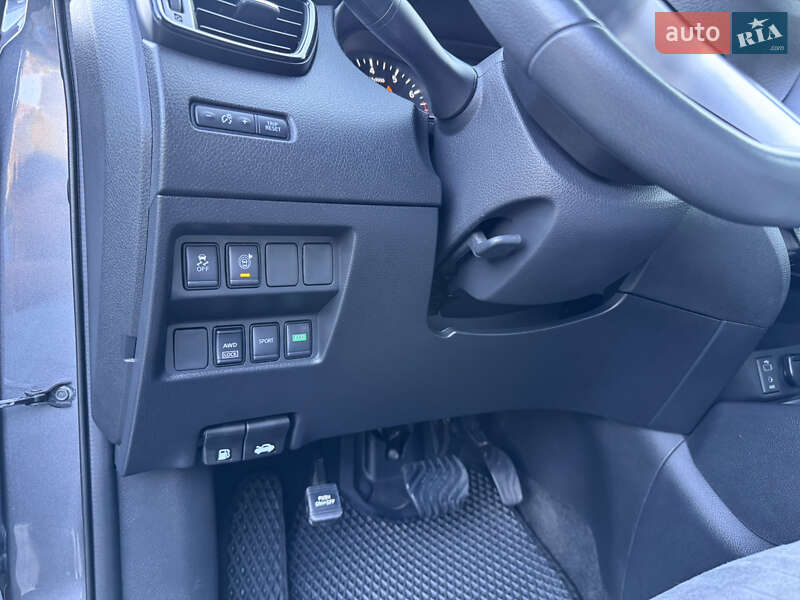Позашляховик / Кросовер Nissan Rogue 2017 в Харкові фото 20 Позашляховик / Кросовер Nissan Rogue 2017 в Харкові