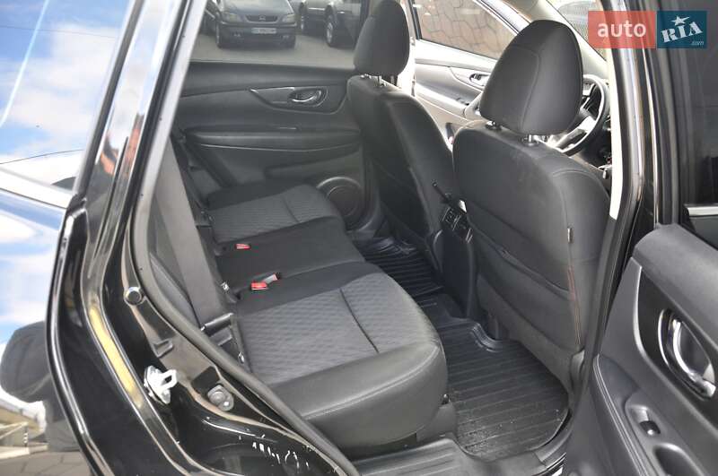Позашляховик / Кросовер Nissan Rogue 2018 в Львові фото 23 Позашляховик / Кросовер Nissan Rogue 2018 в Львові