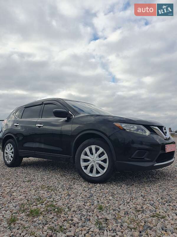 Позашляховик / Кросовер Nissan Rogue 2016 в Березному