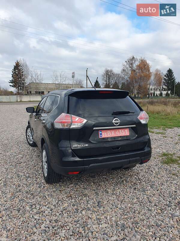 Позашляховик / Кросовер Nissan Rogue 2016 в Березному