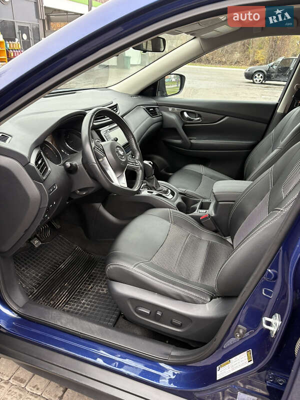 Внедорожник / Кроссовер Nissan Rogue 2018 в Харькове