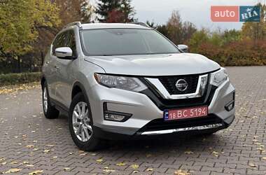Позашляховик / Кросовер Nissan Rogue 2018 в Миргороді