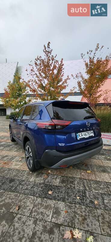 Позашляховик / Кросовер Nissan Rogue 2023 в Києві