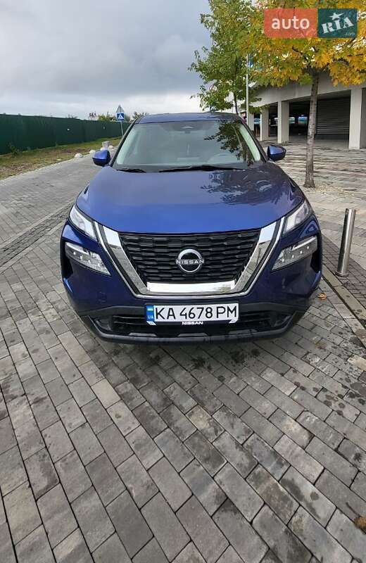 Позашляховик / Кросовер Nissan Rogue 2023 в Києві