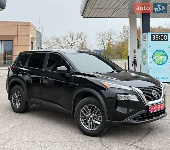 Внедорожник / Кроссовер Nissan Rogue 2021 в Днепре