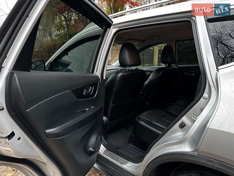 Внедорожник / Кроссовер Nissan Rogue 2019 в Киеве фото 25 Внедорожник / Кроссовер Nissan Rogue 2019 в Киеве