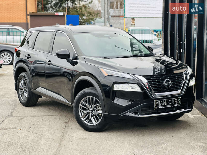 Позашляховик / Кросовер Nissan Rogue 2021 в Харкові