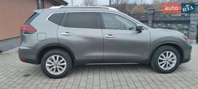 Внедорожник / Кроссовер Nissan Rogue 2017 в Ровно фото 16 Внедорожник / Кроссовер Nissan Rogue 2017 в Ровно