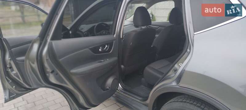 Внедорожник / Кроссовер Nissan Rogue 2017 в Ровно фото 17 Внедорожник / Кроссовер Nissan Rogue 2017 в Ровно