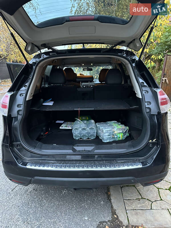 Внедорожник / Кроссовер Nissan Rogue 2015 в Одессе