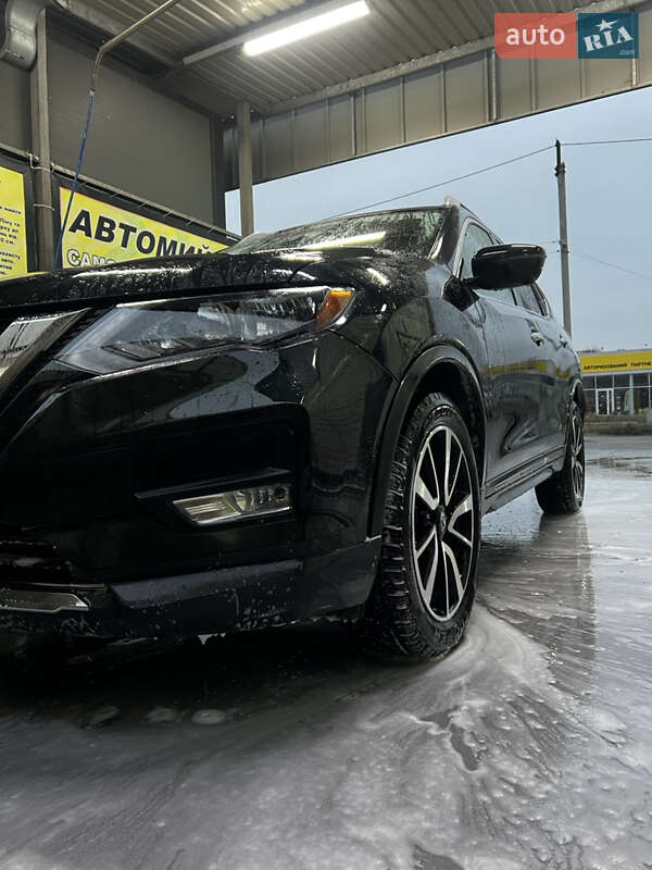 Внедорожник / Кроссовер Nissan Rogue 2019 в Белой Церкви