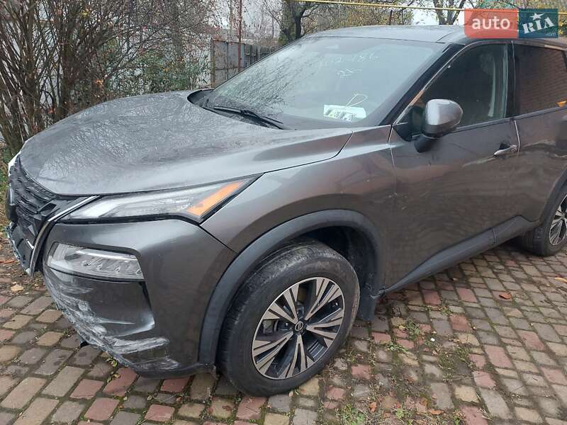 Внедорожник / Кроссовер Nissan Rogue 2021 в Харькове