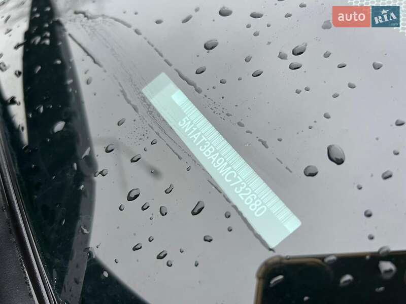 Позашляховик / Кросовер Nissan Rogue 2021 в Вінниці