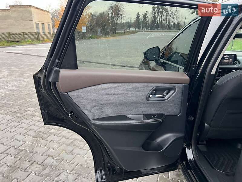 Позашляховик / Кросовер Nissan Rogue 2021 в Вінниці