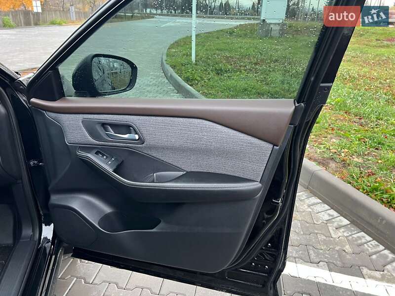 Позашляховик / Кросовер Nissan Rogue 2021 в Вінниці