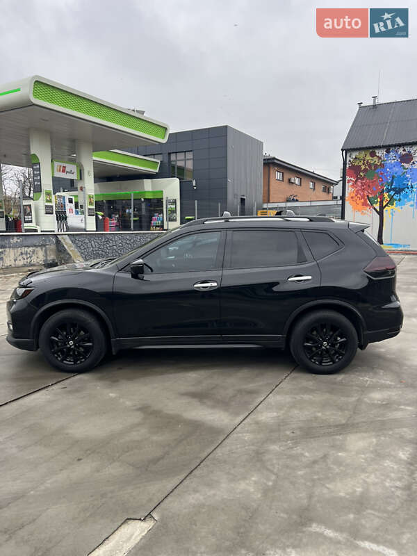 Позашляховик / Кросовер Nissan Rogue 2018 в Білій Церкві