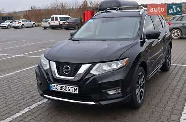 Позашляховик / Кросовер Nissan Rogue 2020 в Львові