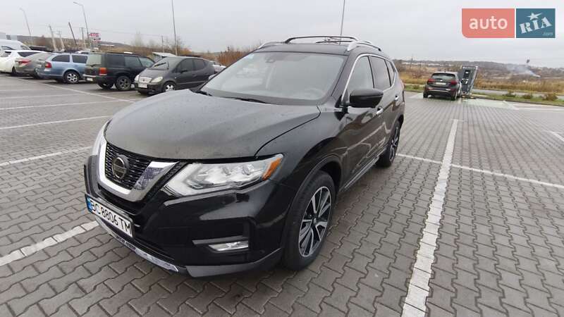 Внедорожник / Кроссовер Nissan Rogue 2020 в Львове