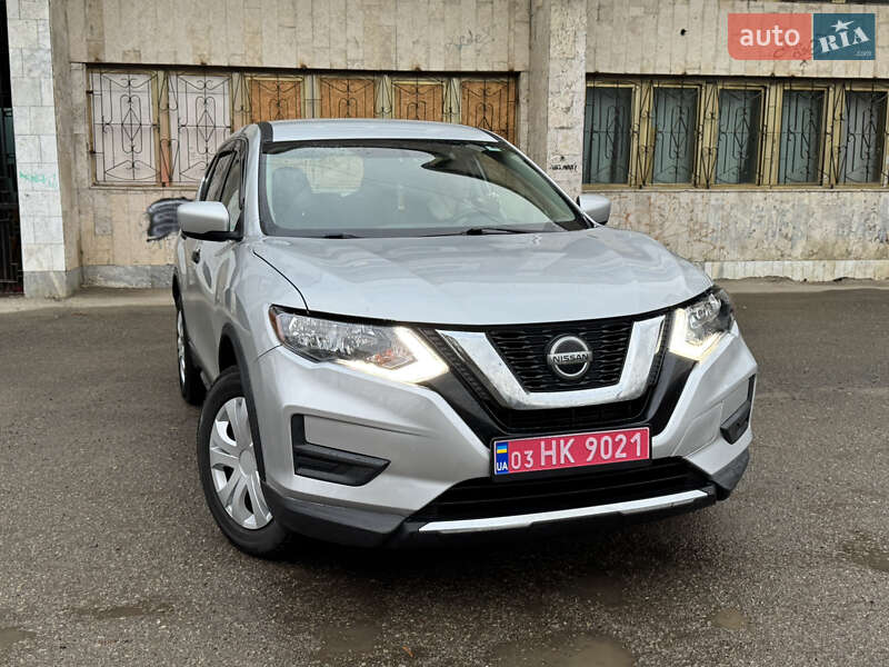 Внедорожник / Кроссовер Nissan Rogue 2018 в Ивано-Франковске