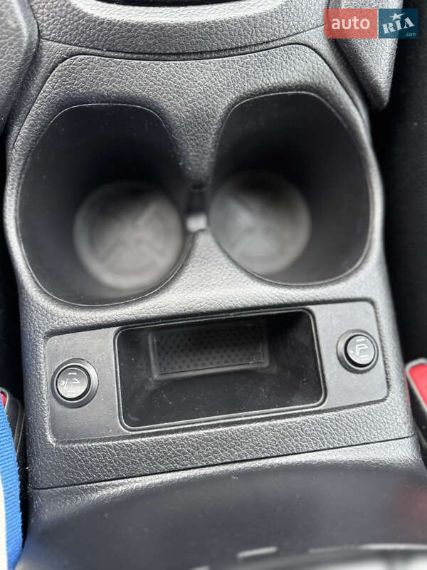 Внедорожник / Кроссовер Nissan Rogue 2018 в Ивано-Франковске