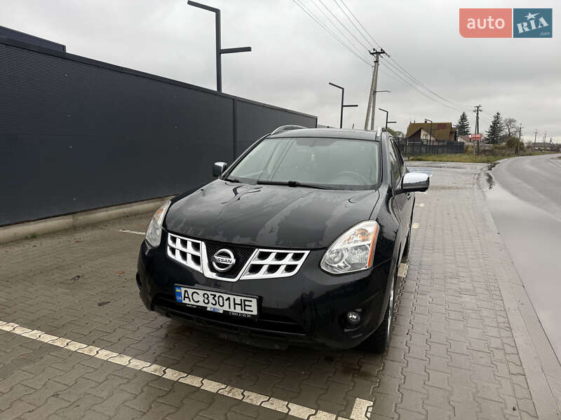 Внедорожник / Кроссовер Nissan Rogue 2012 в Луцке