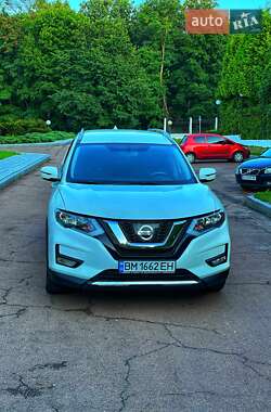 Позашляховик / Кросовер Nissan Rogue 2018 в Новгород-Сіверському