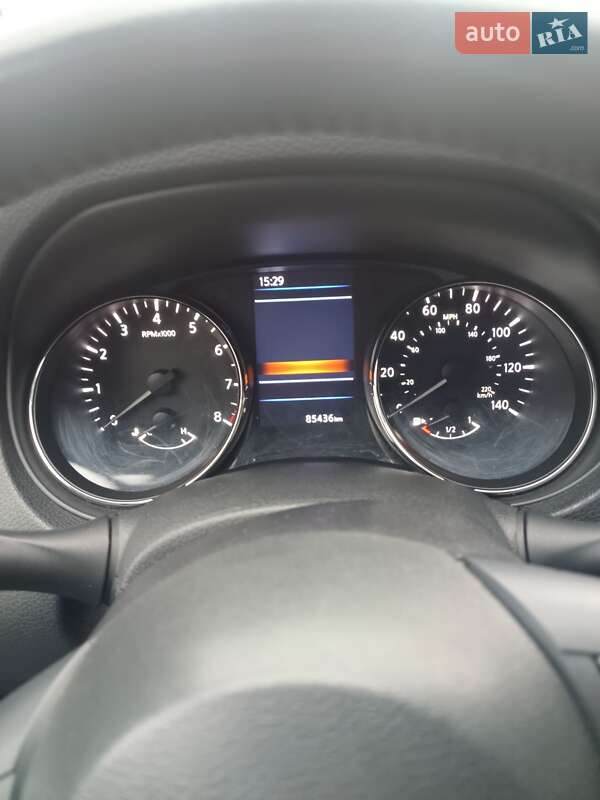 Внедорожник / Кроссовер Nissan Rogue 2018 в Киеве