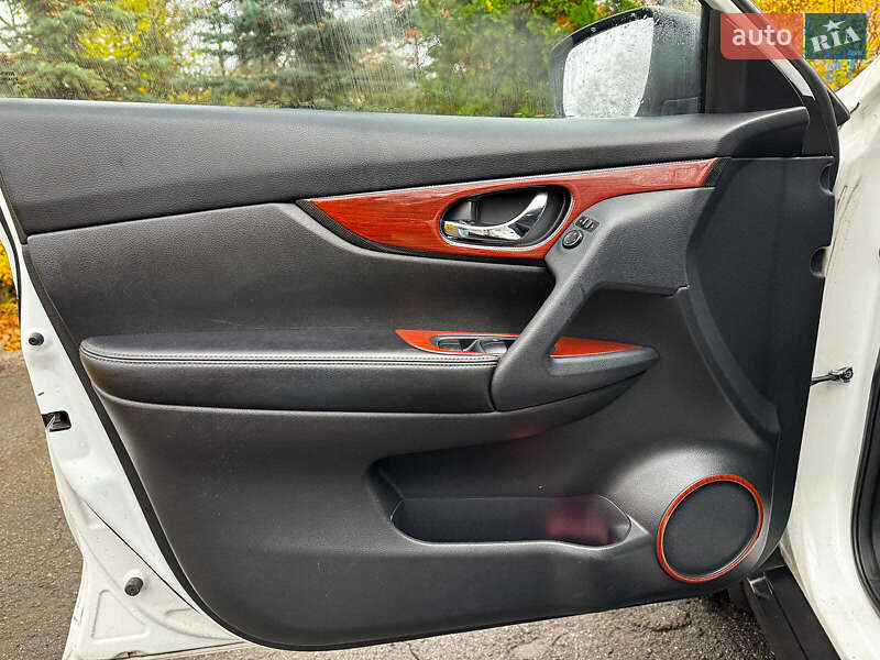 Внедорожник / Кроссовер Nissan Rogue 2014 в Киеве фото 13 Внедорожник / Кроссовер Nissan Rogue 2014 в Киеве