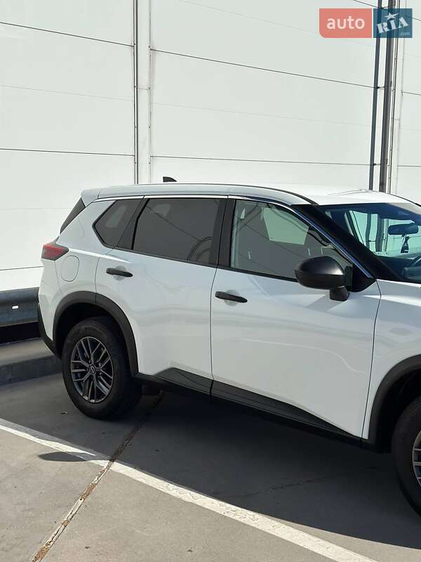 Внедорожник / Кроссовер Nissan Rogue 2023 в Киеве фото 5 Внедорожник / Кроссовер Nissan Rogue 2023 в Киеве