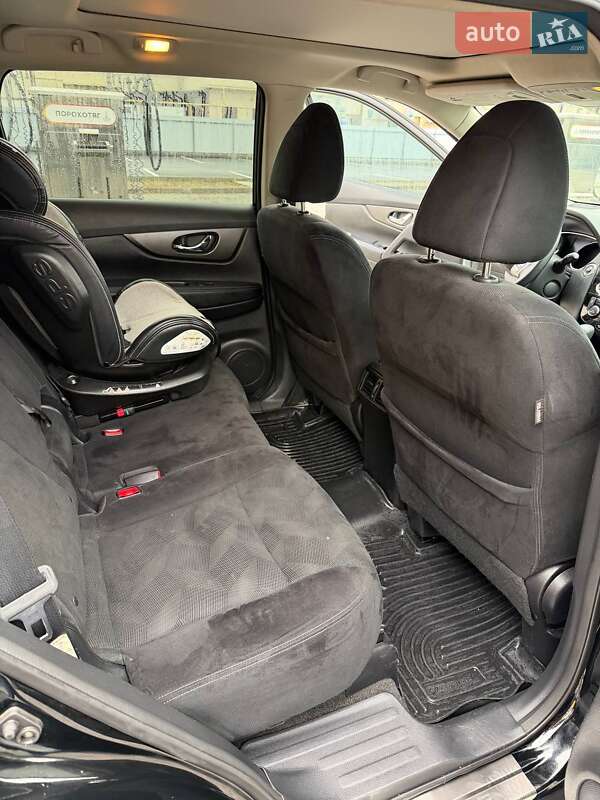 Внедорожник / Кроссовер Nissan Rogue 2013 в Ходосовке