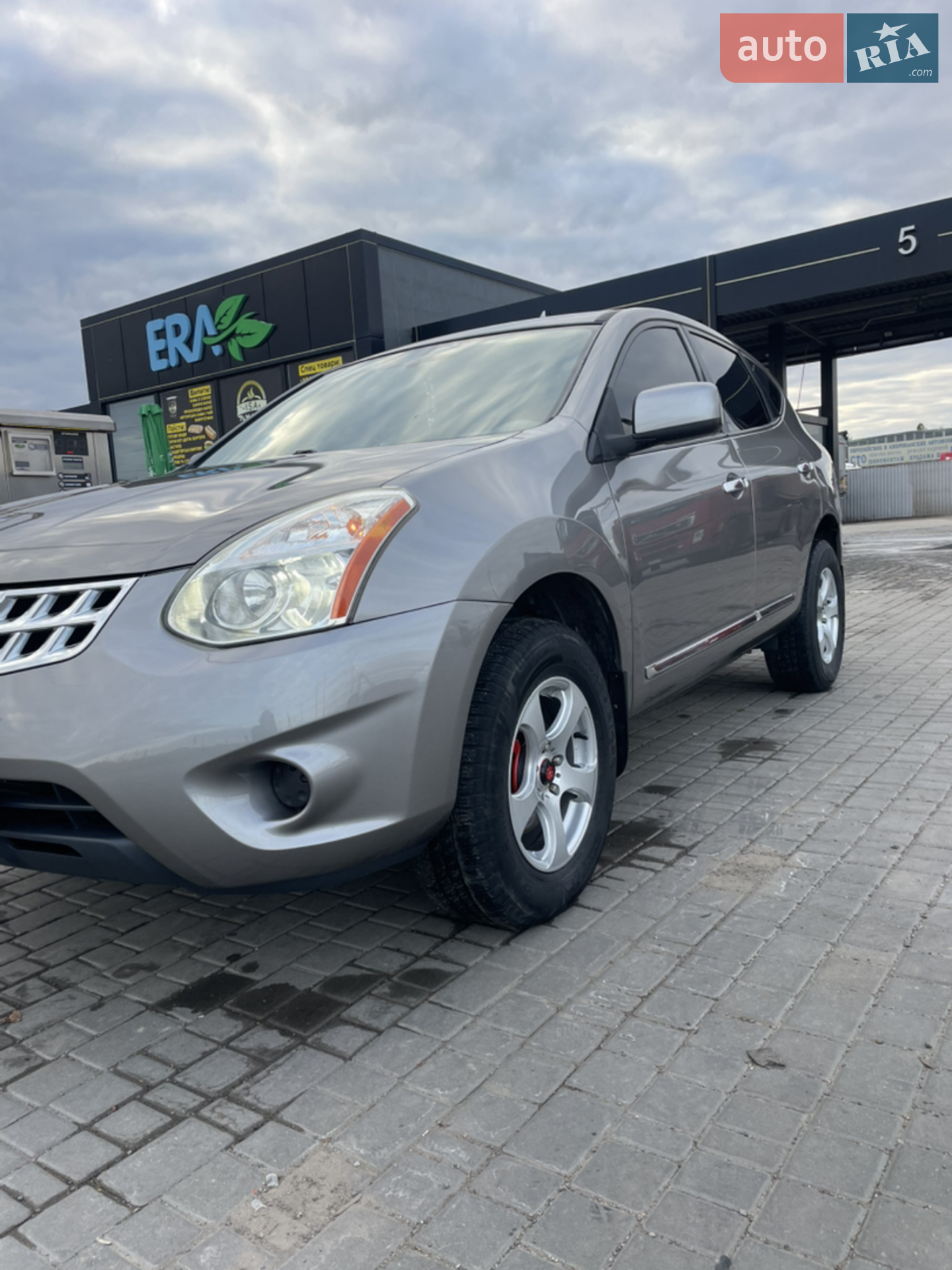 2010 Nissan Rogue - мініатюра 2