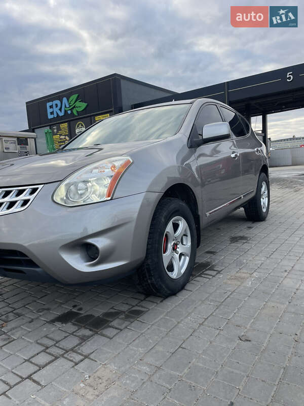 Позашляховик / Кросовер Nissan Rogue 2010 в Одесі
