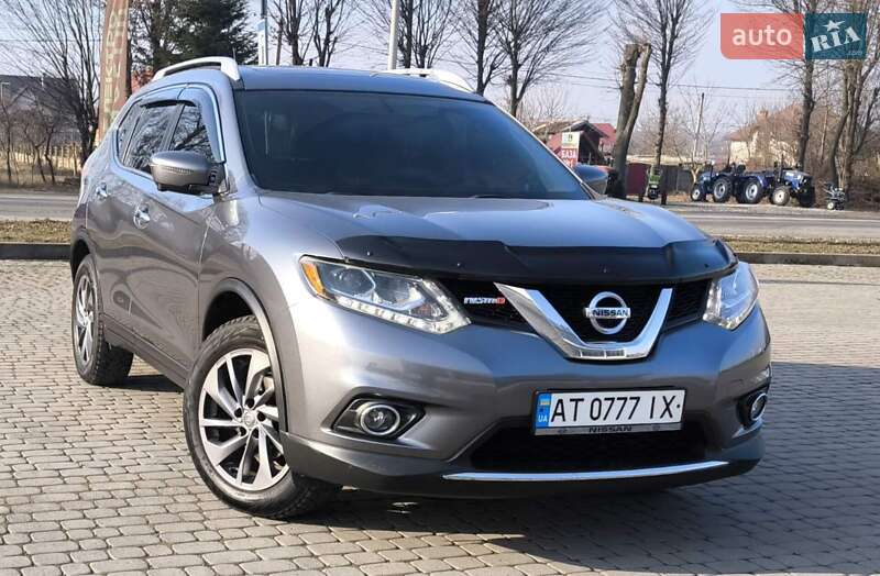 Внедорожник / Кроссовер Nissan Rogue 2016 в Ивано-Франковске