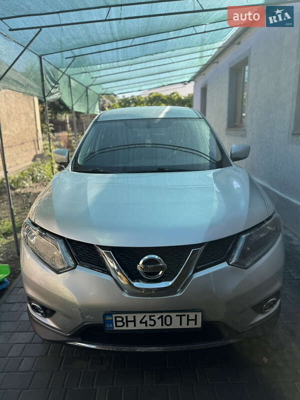 Nissan Rogue 2016
